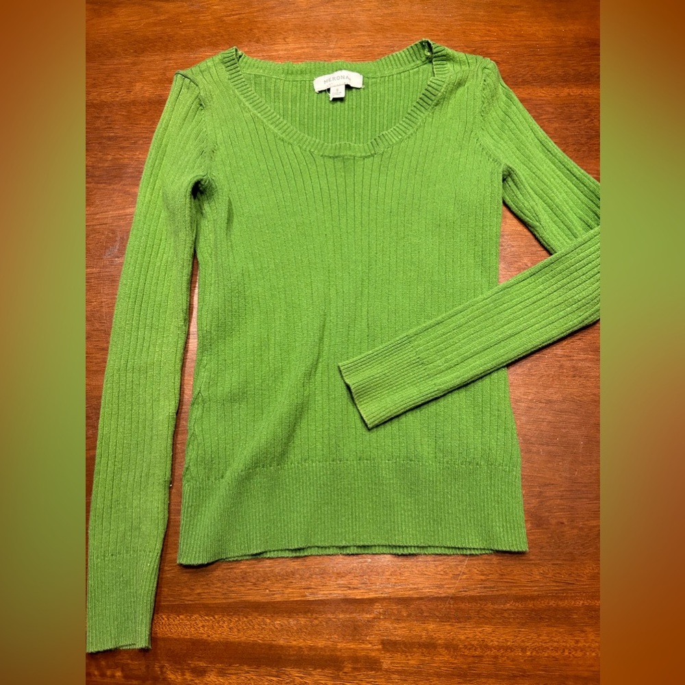 Y2K Women’s green sweater size small